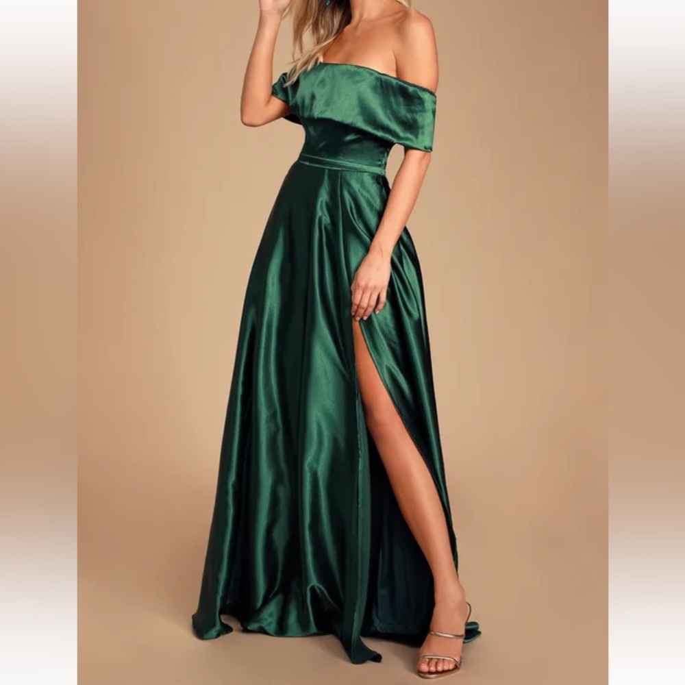 New - Lulu’s Green Gown